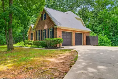 350 Lawrence Drive, Asheboro, NC 27205 - Photo 42