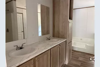 330 Briar Creek Estates, Thomasville, NC 27360 - Photo 12