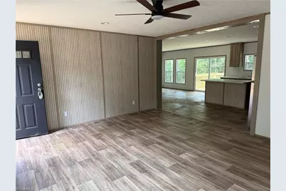 330 Briar Creek Estates, Thomasville, NC 27360 - Photo 2