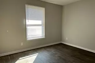 2909 Spring Garden St, Greensboro, NC 27403 - Photo 6