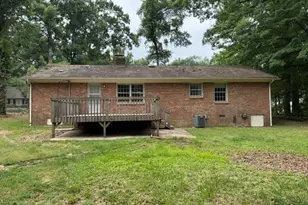 4510 Somersworth Dr, Greensboro, NC 27407 - Photo 2