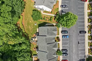 42 Ledgerstone Ln, Greensboro, NC 27407 - Photo 4