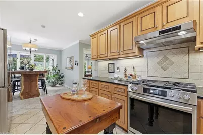 5500 Deering Place, Greensboro, NC 27406 - Photo 10