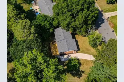 1160 Castlegate Drive, Winston-Salem, NC 27103 - Photo 32