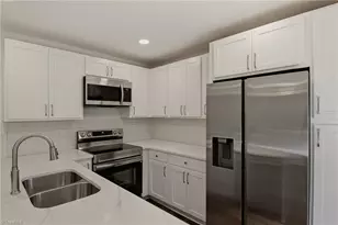 1160 Castlegate Dr, Winston-Salem, NC 27103 - Photo 2