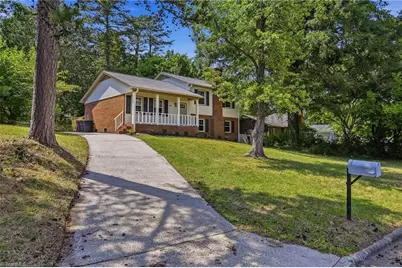 1160 Castlegate Drive, Winston-Salem, NC 27103 - Photo 4