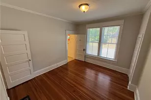 1409 Pilot View St, Winston-Salem, NC 27101 - Photo 4