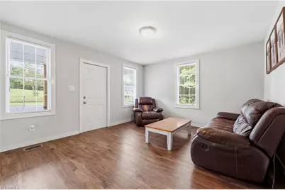 725 Osborne Street, Eden, NC 27288 - Photo 8