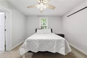 725 Osborne St, Eden, NC 27288 - Photo 16