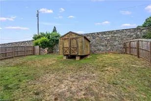 1672 Burton St, Winston-Salem, NC 27105 - Photo 28