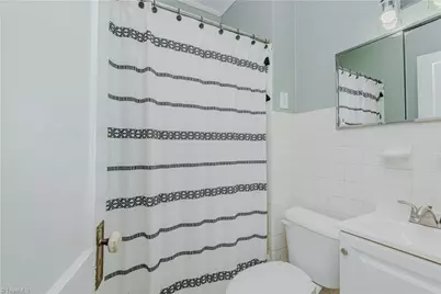 506 Atwater Street, Burlington, NC 27215 - Photo 16