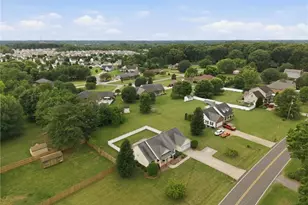 210 Jane Sowers Rd, Statesville, NC 28625 - Photo 40