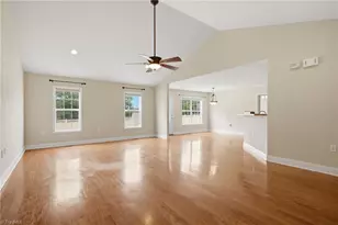 210 Jane Sowers Rd, Statesville, NC 28625 - Photo 16