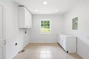 3902 Clapp Mill Rd, Burlington, NC 27215 - Photo 20
