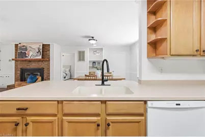 3902 Clapp Mill Road, Burlington, NC 27215 - Photo 12