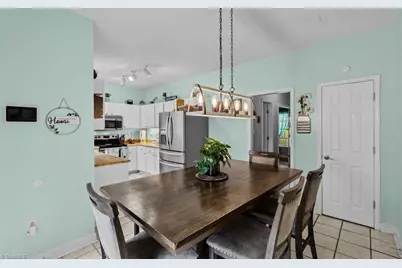 701 Diana Drive, Thomasville, NC 27360 - Photo 16