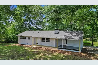 1514 Teague Lane, Kernersville, NC 27284 - Photo 2
