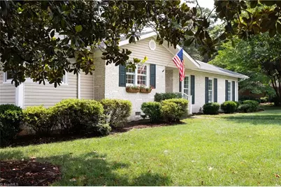 612 Hilltop Drive, Lexington, NC 27292 - Photo 2