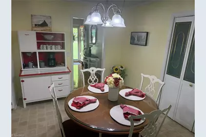 128 Hickory Hollow Road, North Wilkesboro, NC 28659 - Photo 22