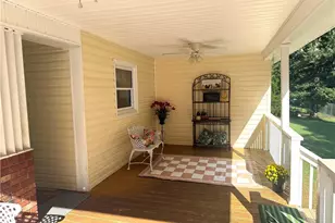 128 Hickory Hollow Rd, North Wilkesboro, NC 28659 - Photo 8
