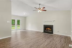 4215 Studio Ln, Greensboro, NC 27407 - Photo 4