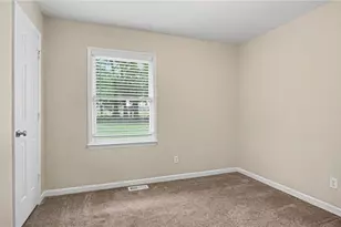 4215 Studio Ln, Greensboro, NC 27407 - Photo 10