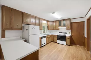 575 Brown Berry Rd, North Wilkesboro, NC 28659 - Photo 20