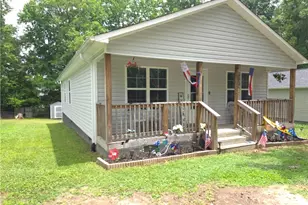 400 Weavil St, High Point, NC 27265 - Photo 2