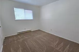 2006 Niagara St, Greensboro, NC 27405 - Photo 8