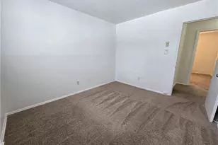 2006 Niagara St, Greensboro, NC 27405 - Photo 6