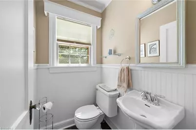 1538 Overbrook Avenue, Winston-Salem, NC 27104 - Photo 14