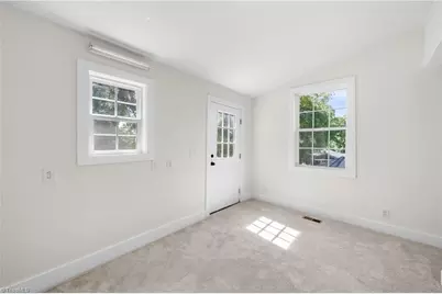 1037 Madison Avenue, Winston-Salem, NC 27103 - Photo 28