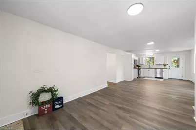 1037 Madison Avenue, Winston-Salem, NC 27103 - Photo 2