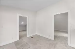 1037 Madison Ave, Winston-Salem, NC 27103 - Photo 24