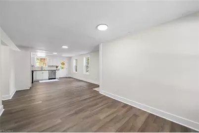 1037 Madison Avenue, Winston-Salem, NC 27103 - Photo 4