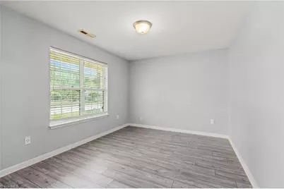 4555 Ramseur Drive, Winston-Salem, NC 27101 - Photo 10