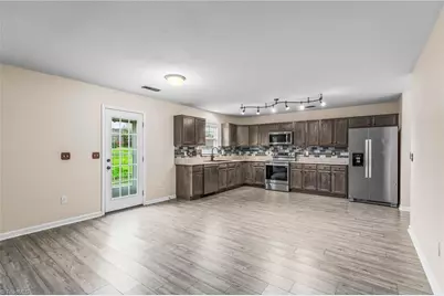 4555 Ramseur Drive, Winston-Salem, NC 27101 - Photo 22