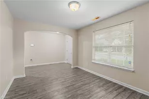 4555 Ramseur Dr, Winston-Salem, NC 27101 - Photo 16
