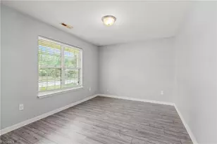 4555 Ramseur Dr, Winston-Salem, NC 27101 - Photo 20