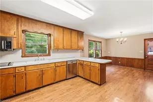 5700 Northlake Dr, Greensboro, NC 27410 - Photo 12