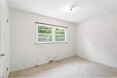 5700 Northlake Drive, Greensboro, NC 27410 - Photo 20