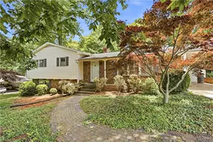 5700 Northlake Dr, Greensboro, NC 27410 - Photo 4