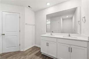 2005 Frost Dr, Graham, NC 27258 - Photo 12