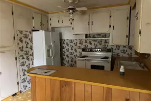 142 Reeves Ln, Elkin, NC 28621 - Photo 8