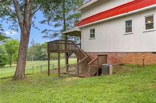 3993 Level Plains Rd, Sophia, NC 27350 - Photo 34