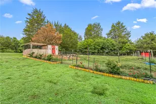 3993 Level Plains Rd, Sophia, NC 27350 - Photo 36
