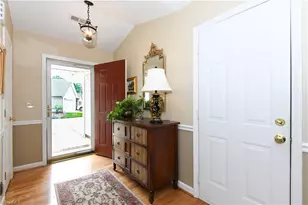 3122 Woodpoint St, Jamestown, NC 27282 - Photo 4