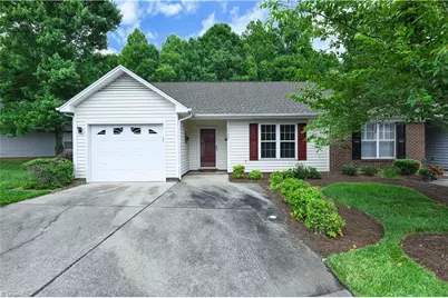 3122 Woodpoint Street, Jamestown, NC 27282 - Photo 2