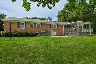4501 Freida Ln, Greensboro, NC 27406 - Photo 2