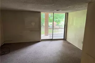 1206 Bridgepoint Rd, Greensboro, NC 27405 - Photo 30